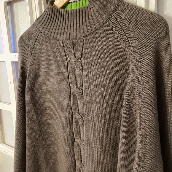 Men’s Gray Sweater - Picture 2 of 4